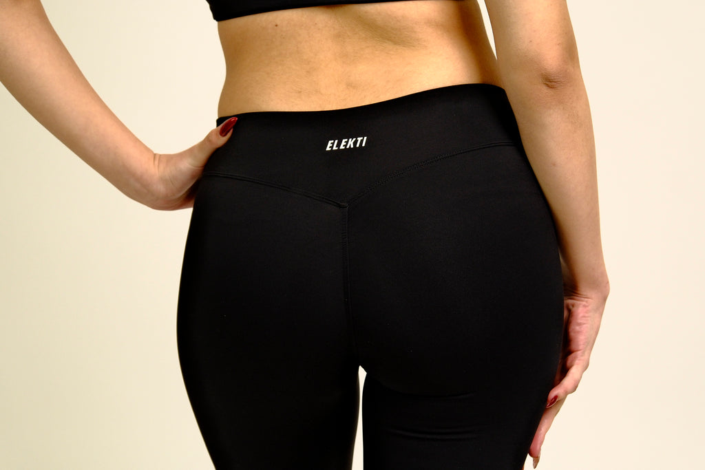 Flare V Pants - Black